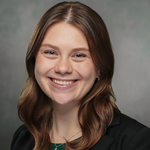 Caitlin_Kerschner_WEB