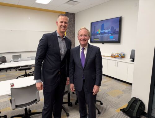 Microsoft executive meets with local leadership